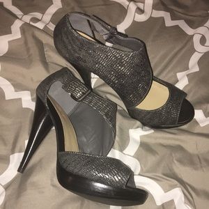Levity Grey High Heels